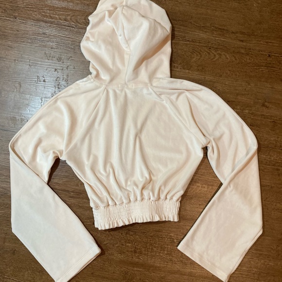 Lovers and Friends crop hoodie - Picture 2 of 5